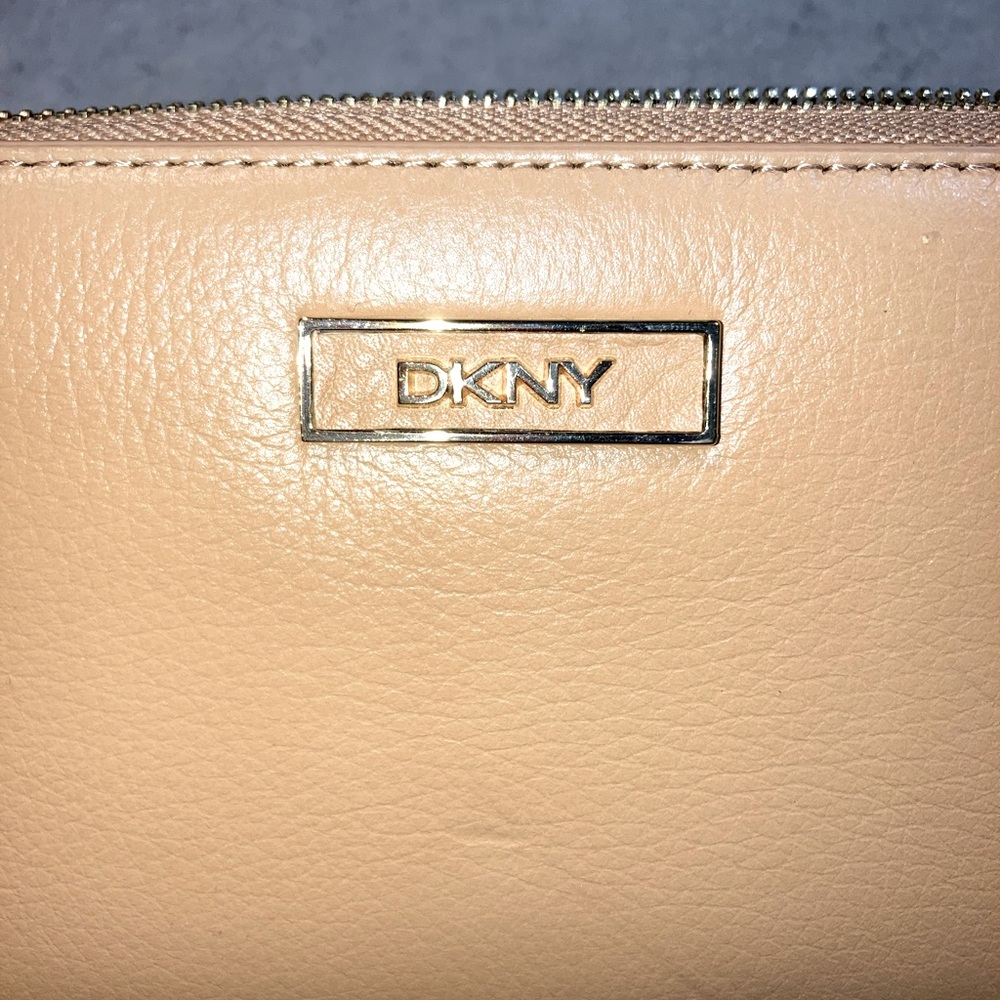 DKNY zip-around Wallet